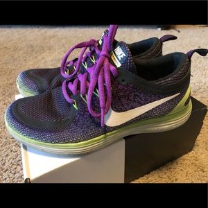 Women's Nike Free RN Distance 2. Size 7.5.